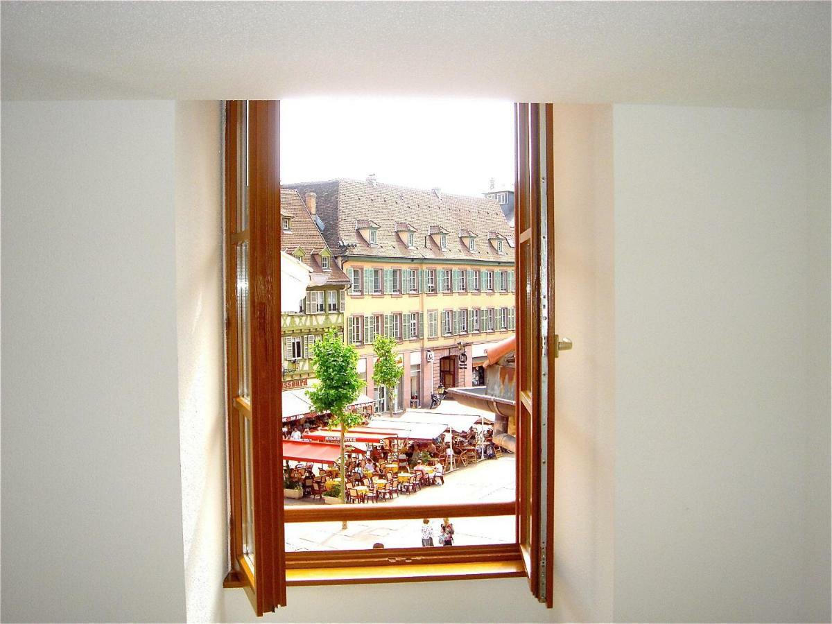 Sous les Tilleuls PARKING HYPERCENTRE 4-6 Personnes Colmar Extérieur photo